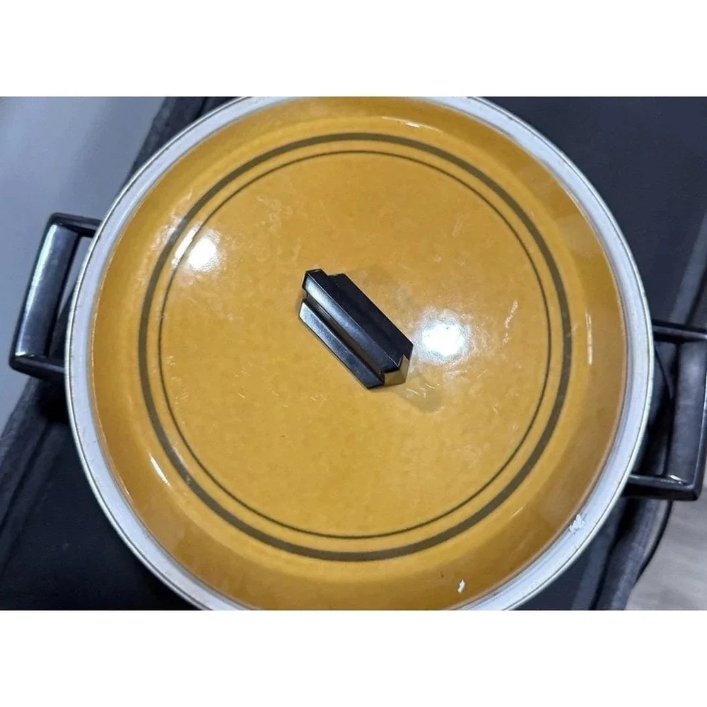 Vintage Siegwerk Enamel Stockpot Mustard Yellow Brown Stripe ‎ with Lid